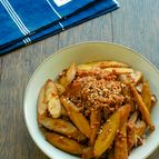 ごぼうとひき肉の甘辛炒め・ご飯が進む素朴な作り置きおかず♪