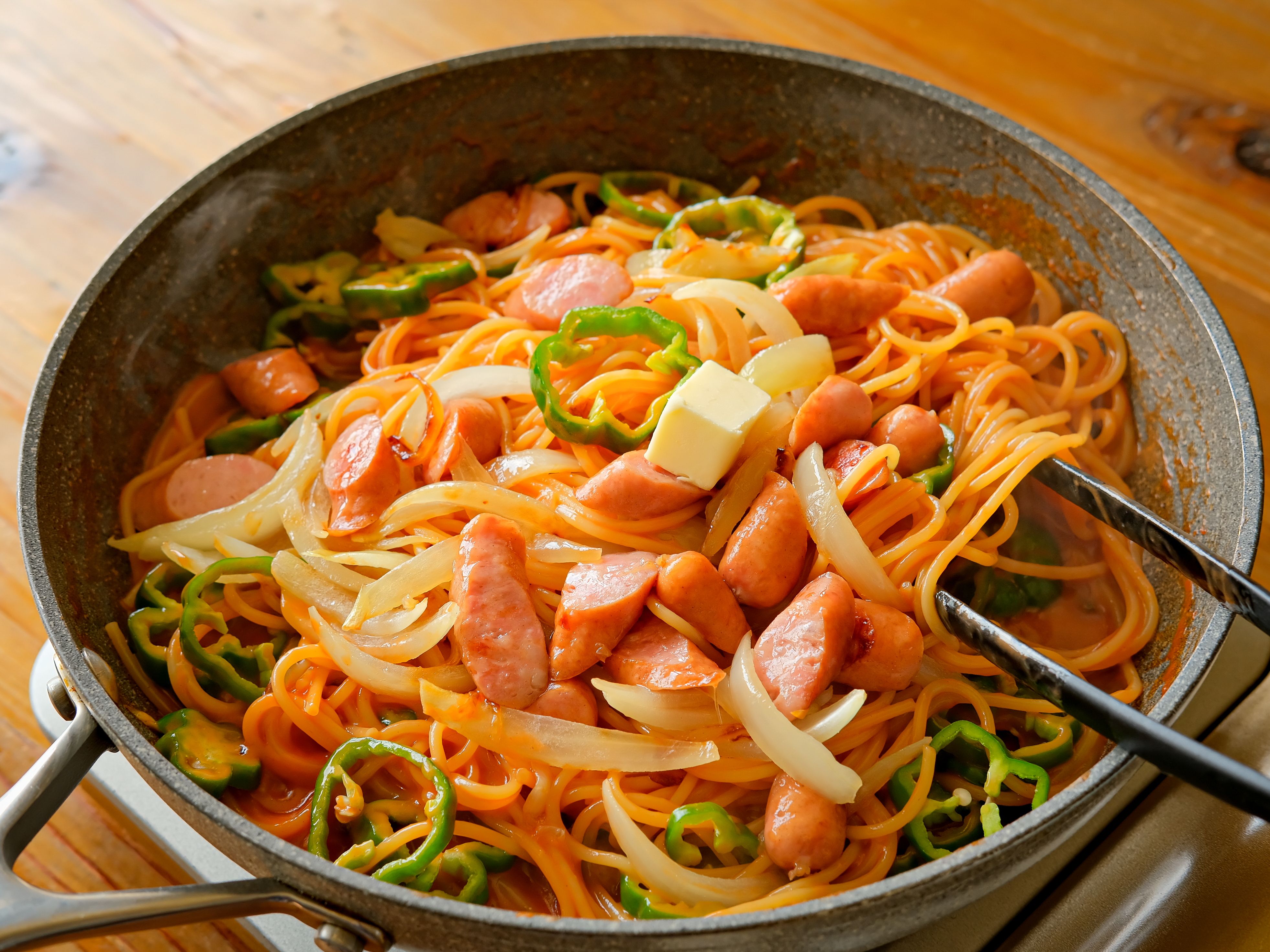 ワンパンナポリタン】麺もっちり 旨さ濃厚 ガツンと食べ応え | レシピ