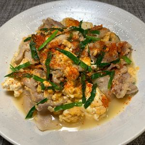 楽ラク手抜キッチン🐶🐾の作ってみた!投稿(ニラ玉肉豆腐【#簡単 #レンジ #包丁不要 #水切り不要】)