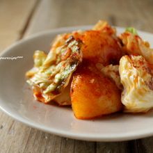 焼きキャベツとじゃがいものコチュジャン炒め