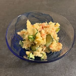 ごまの作ってみた!投稿(コスパ最強♩かにきゅうポテサラ)