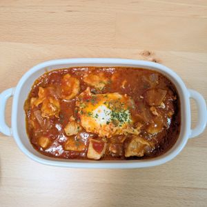 ゆいの作ってみた!投稿(【チキンと半熟たまごのトマト煮】虜になるおいしさ…♡)