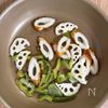 5分で爆速副菜♪【ちくわピーマンれんこんの甘辛炒め】ピリ辛♡の工程1