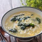うどんスープで5分♡しらすとわかめとふわふわ卵のとろみうどん
