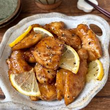 【鶏むねレモンバター醤油】しっとり柔らか♪