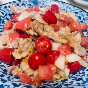 新米ちゃんの作ってみた!投稿(【たっぷりトマトの黒酢豚風】食欲そそる！豚こま肉で簡単おかず)