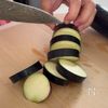 【鶏肉となすのスタミナ甘酢炒め】子どもも止まらない味！の工程1