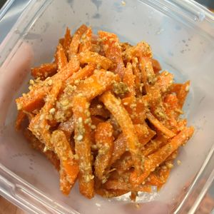 かなっちの作ってみた!投稿(【にんじんのごま和え】レンジで簡単！常備菜やお弁当に♪)