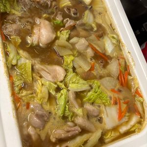 あきの作ってみた!投稿(絶品スープ！キャベツと鶏肉のカレースープ鍋)