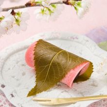 【季節の和菓子】関東風桜もち