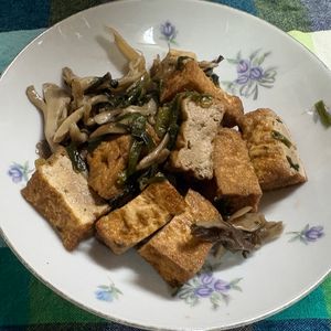 チョビの助の作ってみた!投稿(レンジで5分！【厚揚げと舞茸のすき煮】)