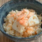 おいしいひと品！鮭ハラスとれんこんの炊き込みごはん