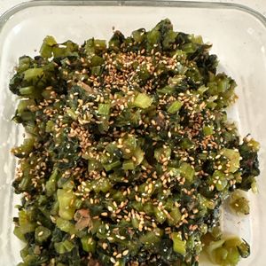 1387197の作ってみた!投稿(【かぶの葉のごまおかかふりかけ】我が家の常備菜♪)