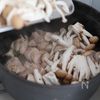 鶏肉のトマトチーズ煮込みの工程2
