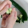 簡単うまい！叩ききゅうりと塩昆布のナムルの工程1