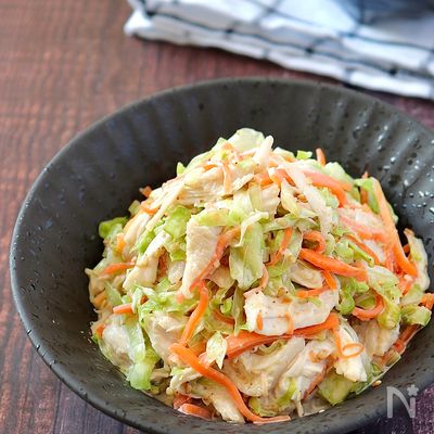 彩り豊か♡ささみと細切り野菜のごまだくマヨポンサラダ