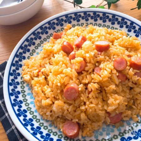 5分かからず美味しい パラパラガーリックカレー炒飯 By ともきーた 伊藤 智子 レシピサイト Nadia ナディア プロの料理家のおいしいレシピ