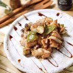 鶏むねとバルサミコのヘルシーな一品！「チキンの甘酢炒め」