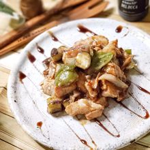 鶏むねとバルサミコのヘルシーな一品!「チキンの甘酢炒め」