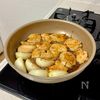 ごはんが進む♩鶏むね肉と玉ねぎのこく旨甘酢炒めの工程4