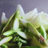 鶏むね肉とアスパラのバーベキューソース炒めの工程3