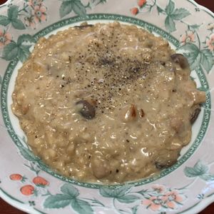 りんごの作ってみた!投稿(【きのことベーコンのヘルシーリゾット】超簡単！和風で激旨♪)