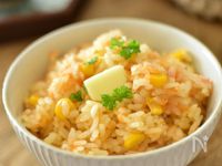 [にんじんたっぷり！塩バターコーンご飯]液体塩こうじで簡単♪