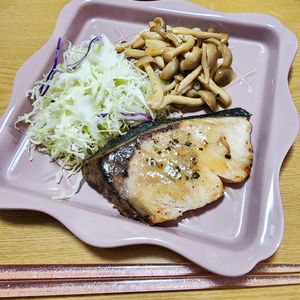 ナムディの作ってみた!投稿(【ぶりのレモンバターソテー】爽やかなレモン香る♪)