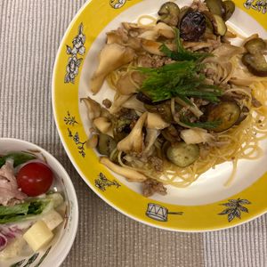 1538645の作ってみた!投稿(すっきり爽やか♡【茄子と舞茸の和風レモンパスタ】ランチに◎)