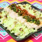 レンチンで作れてお財布にも優しい♪蒸し鶏のニラダレかけ
