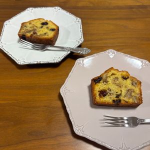 こむぎの作ってみた!投稿(作業10分【くるみとレーズンのパウンドケーキ】作り方に驚き！)