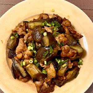michuの作ってみた!投稿(定食屋さん風《茄子と豚こまの生姜焼き》)