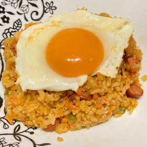 すみれの作ってみた!投稿(昭和レトロ喫茶の味♪カレーチャーハン（ドライカレー）)