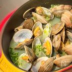 【冬の香り副菜】アサリのパセリバター蒸し｜かんたん本格