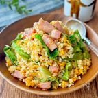 香ばしくて美味しい♩ベーコンレタスチャーハン