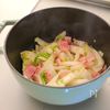【白菜とベーコンの豆乳スープ】白菜ぺろり♡まろやかなコク♪の工程2