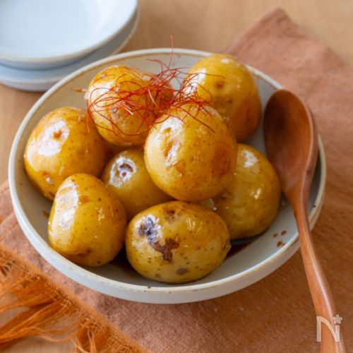【煮詰めるだけ】皮ごと美味い！新じゃがのこっくり甘辛煮