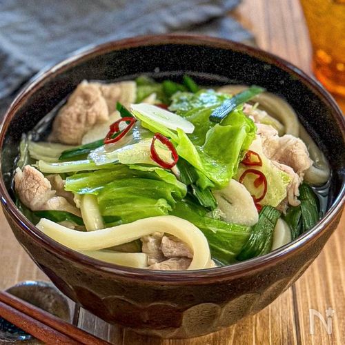 豚バラで簡単《博多もつ鍋〆風♡うどん》