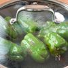 驚くほどジューシー♪【丸ごとピーマンのあまから焼き】の工程2