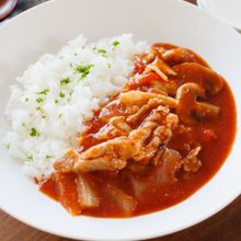 『新玉ねぎたっぷり☆ポークハヤシライス』ルウなし煮込み5分！