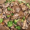 ブロッコリーと豚肉の黒ごまゆずこしょう炒めの工程4