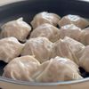 【焼きシュウマイ】皮をのせるだけ！フライパンで簡単の工程2