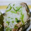 味付け薄揚げと三つ葉のおにぎりの工程5