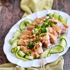 レンジで簡単！柔らかチキンのピリ辛ポン香味だれ