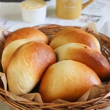 中種法で作る!万能菓子生地で『クリームパン』