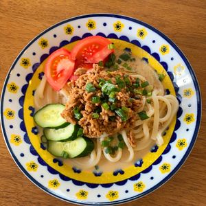 みわの作ってみた!投稿(まさかのレンチンだけ！【旨辛冷やし担々うどん】)