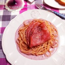 ２０分で大人テイスト♪ボローニャハムの赤ワインクリームパスタ