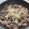 【さっぱり旨だれ豚バラ炒め】手間なし10分で夏を乗り切る！の工程3