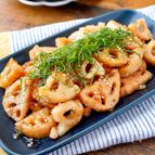 シャキシャキ食感がやみつき♡【蓮根めんつゆバター】秋おかず☆