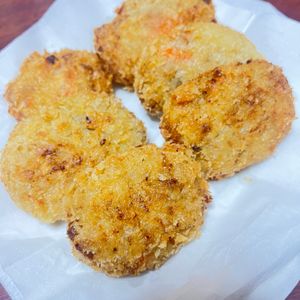 1321458の作ってみた!投稿(肉じゃがリメイク♪ほくほく甘辛コロッケ)